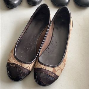 Coach flats